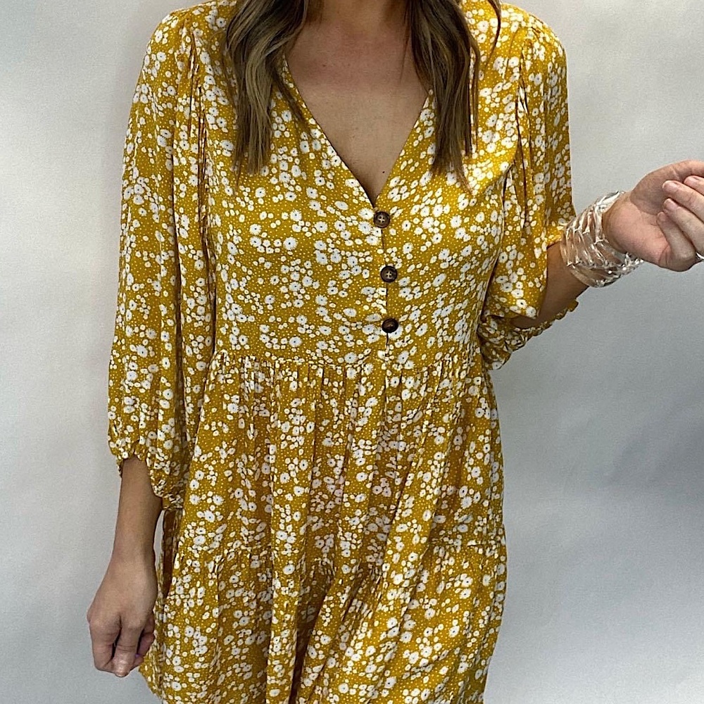 NWOT Free As A Bird Floral Dress